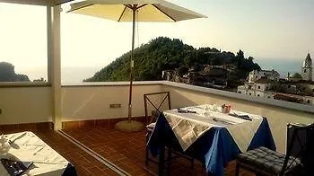 L'arabesco Bed & Breakfast 2*