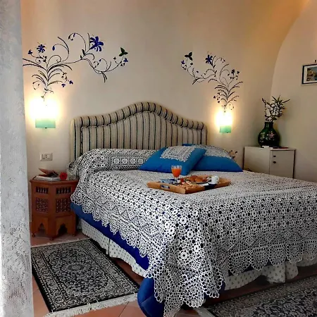 L'arabesco Отель типа 